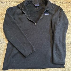 Large women’s 1/4 zip Patagonia better sweater